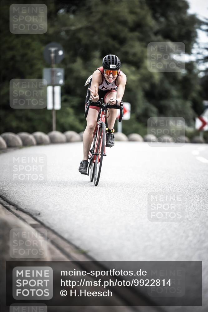 21.06.2026 - 29. Vierlanden-Triathlon H.Heesch http://msf.ph/oto/9922814 21.06.2026 12:35:45 Radfahren 1004 meine-sportfotos.de