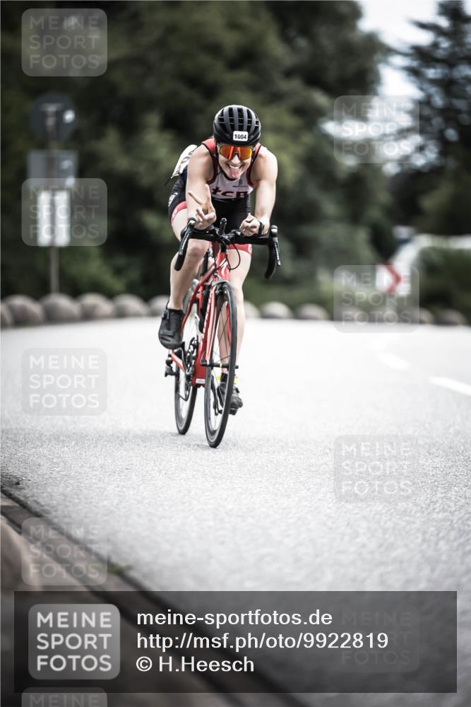 21.06.2026 - 29. Vierlanden-Triathlon H.Heesch http://msf.ph/oto/9922819 21.06.2026 12:35:45 Radfahren 1004 meine-sportfotos.de