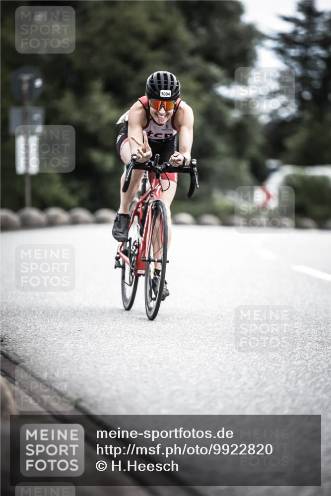 21.06.2026 - 29. Vierlanden-Triathlon H.Heesch http://msf.ph/oto/9922820 21.06.2026 12:35:45 Radfahren 1004 meine-sportfotos.de