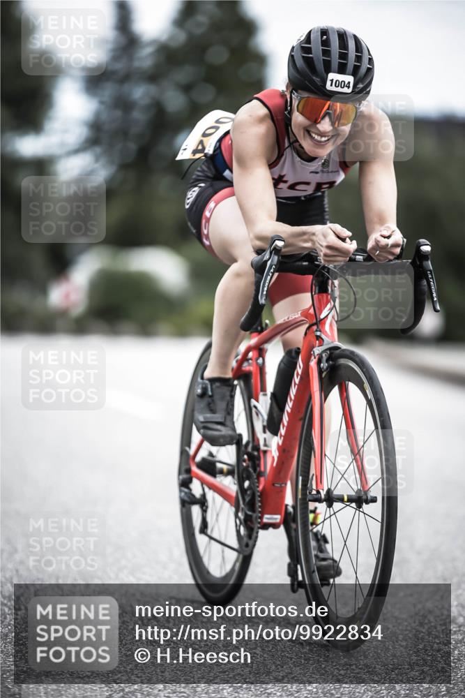 21.06.2026 - 29. Vierlanden-Triathlon H.Heesch http://msf.ph/oto/9922834 21.06.2026 12:35:46 Radfahren 1004 meine-sportfotos.de