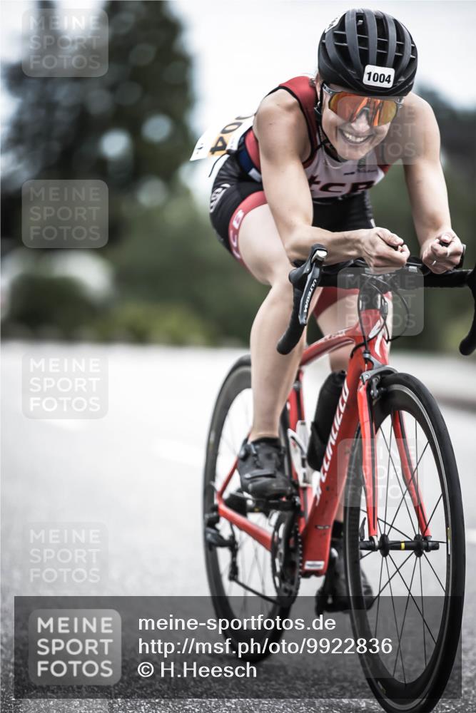 21.06.2026 - 29. Vierlanden-Triathlon H.Heesch http://msf.ph/oto/9922836 21.06.2026 12:35:46 Radfahren 1004 meine-sportfotos.de