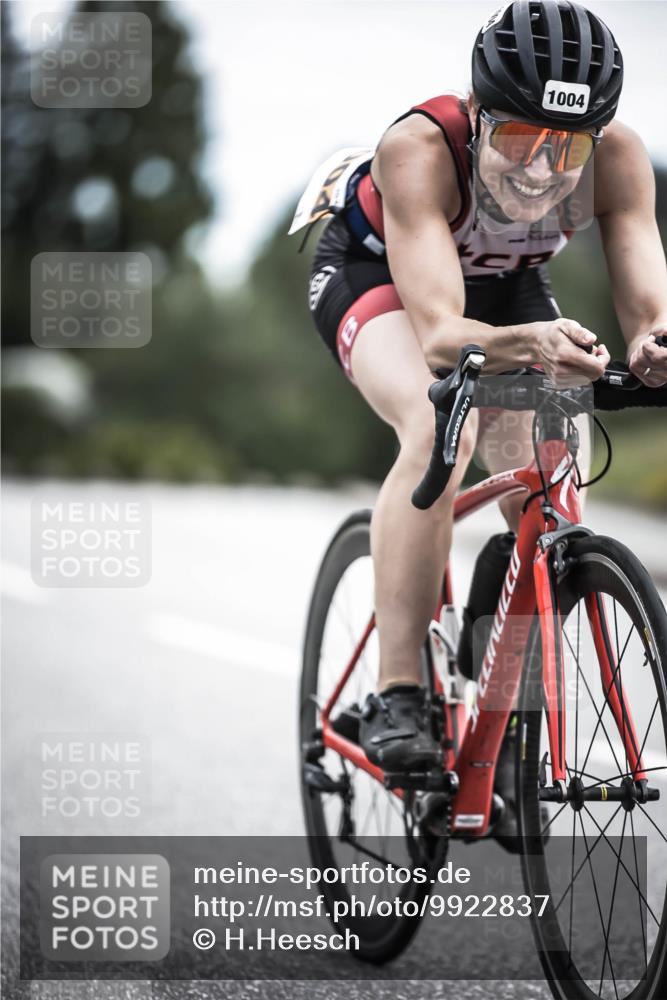 21.06.2026 - 29. Vierlanden-Triathlon H.Heesch http://msf.ph/oto/9922837 21.06.2026 12:35:46 Radfahren 1004 meine-sportfotos.de