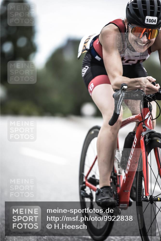 21.06.2026 - 29. Vierlanden-Triathlon H.Heesch http://msf.ph/oto/9922838 21.06.2026 12:35:46 Radfahren 1004 meine-sportfotos.de