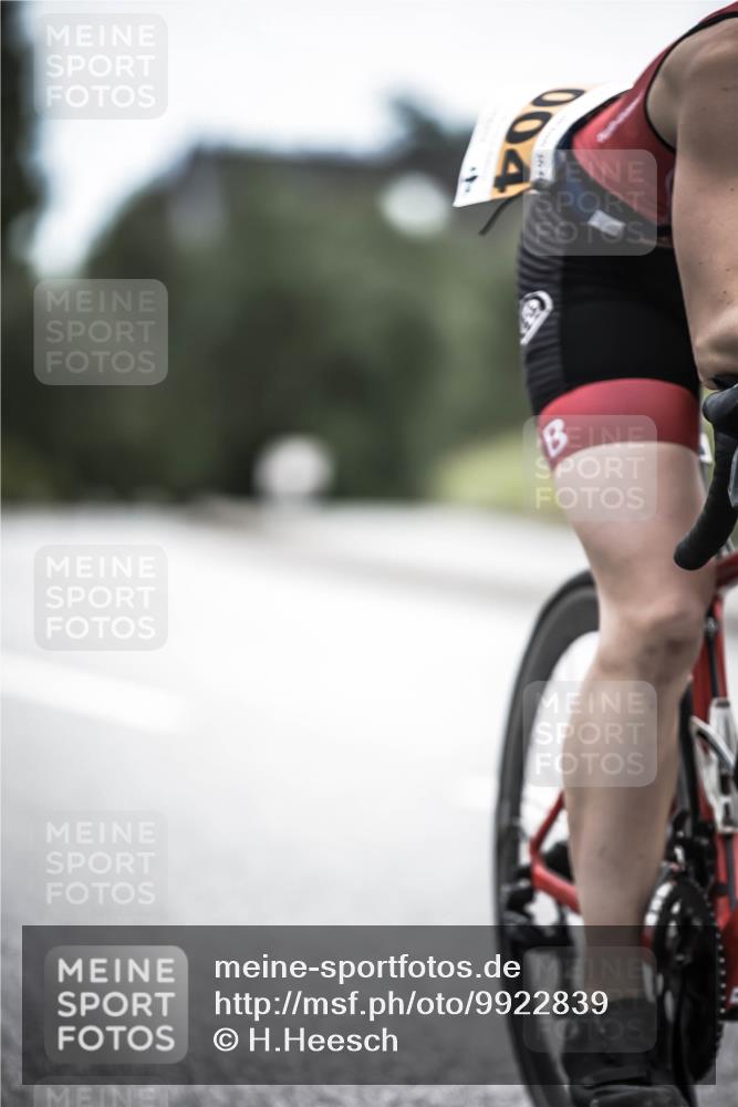 21.06.2026 - 29. Vierlanden-Triathlon H.Heesch http://msf.ph/oto/9922839 21.06.2026 12:35:46 Radfahren 004 meine-sportfotos.de