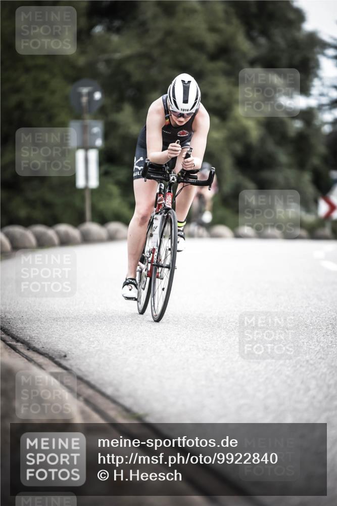21.06.2026 - 29. Vierlanden-Triathlon H.Heesch http://msf.ph/oto/9922840 21.06.2026 12:36:11 Radfahren 1016 meine-sportfotos.de
