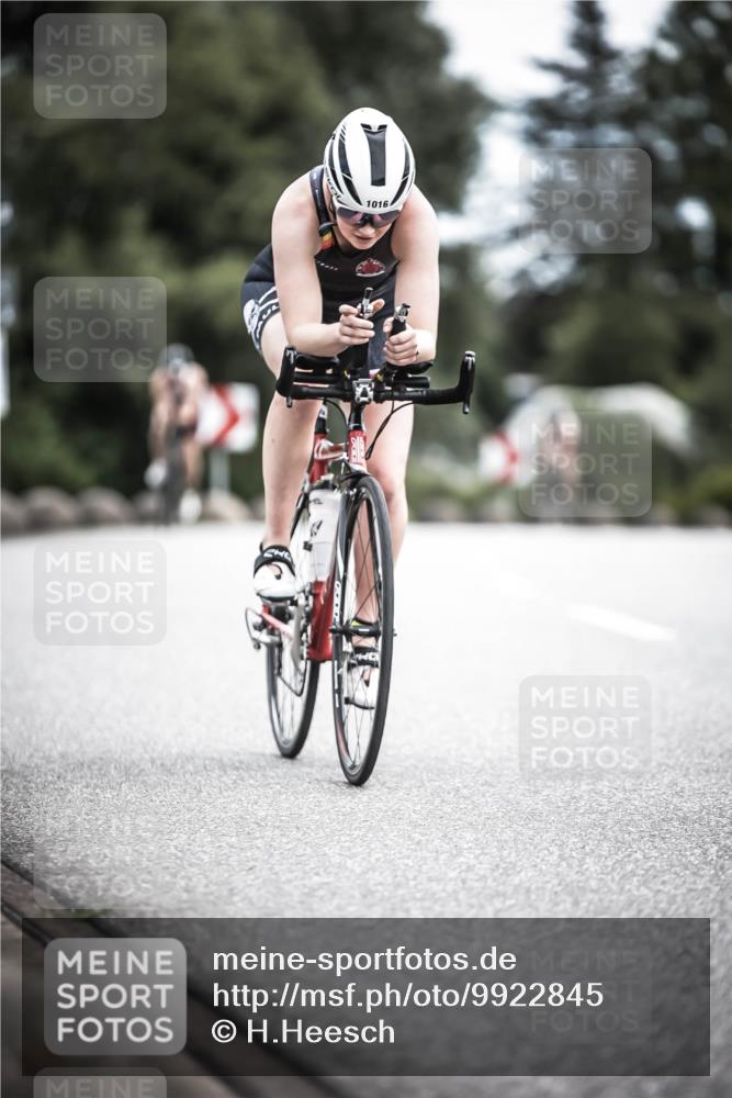 21.06.2026 - 29. Vierlanden-Triathlon H.Heesch http://msf.ph/oto/9922845 21.06.2026 12:36:12 Radfahren 1016 meine-sportfotos.de