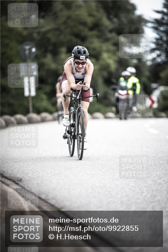 21.06.2026 - 29. Vierlanden-Triathlon H.Heesch http://msf.ph/oto/9922855 21.06.2026 12:36:15 Radfahren 1020 meine-sportfotos.de