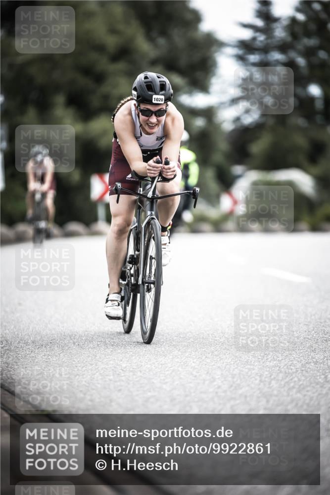 21.06.2026 - 29. Vierlanden-Triathlon H.Heesch http://msf.ph/oto/9922861 21.06.2026 12:36:15 Radfahren 1020 meine-sportfotos.de