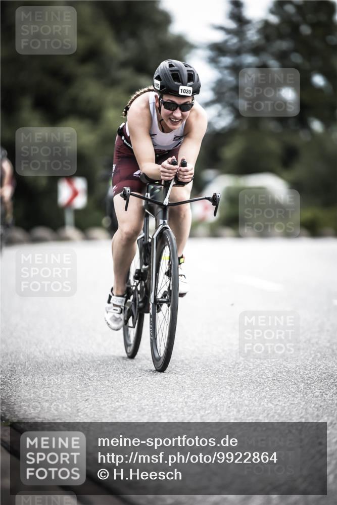 21.06.2026 - 29. Vierlanden-Triathlon H.Heesch http://msf.ph/oto/9922864 21.06.2026 12:36:15 Radfahren 37, 1020 meine-sportfotos.de