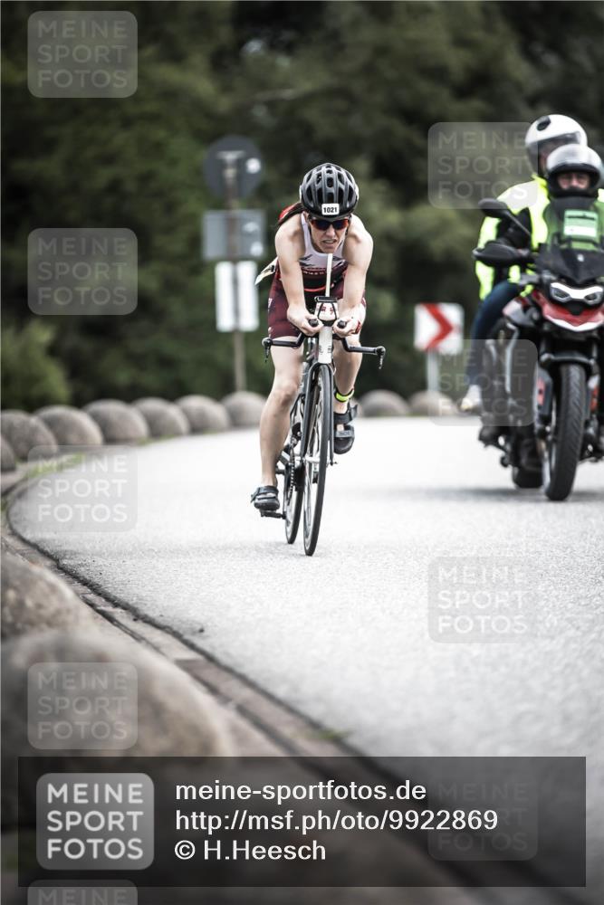 21.06.2026 - 29. Vierlanden-Triathlon H.Heesch http://msf.ph/oto/9922869 21.06.2026 12:36:17 Radfahren 1021 meine-sportfotos.de