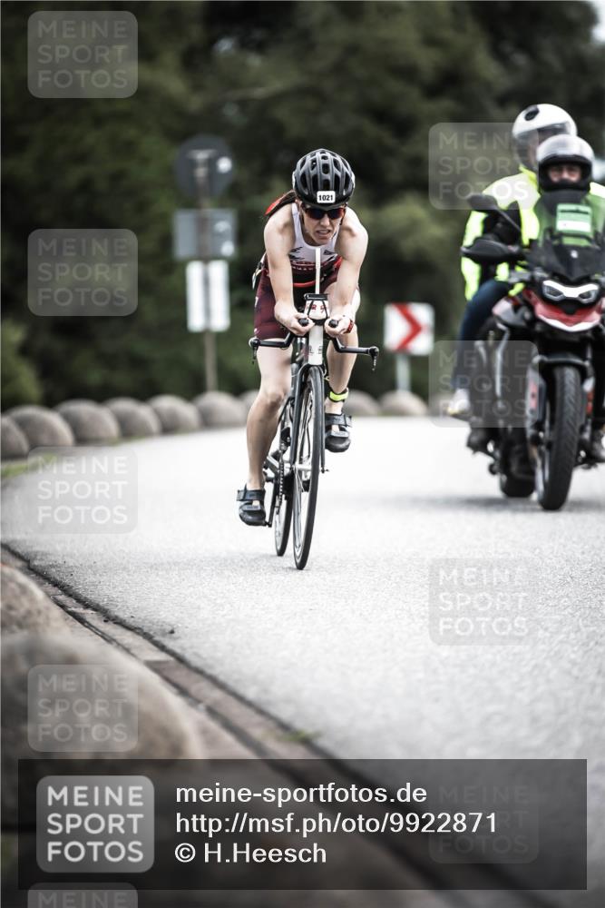 21.06.2026 - 29. Vierlanden-Triathlon H.Heesch http://msf.ph/oto/9922871 21.06.2026 12:36:17 Radfahren 1021 meine-sportfotos.de