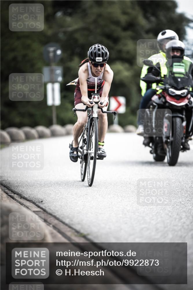 21.06.2026 - 29. Vierlanden-Triathlon H.Heesch http://msf.ph/oto/9922873 21.06.2026 12:36:17 Radfahren 11, 1021 meine-sportfotos.de