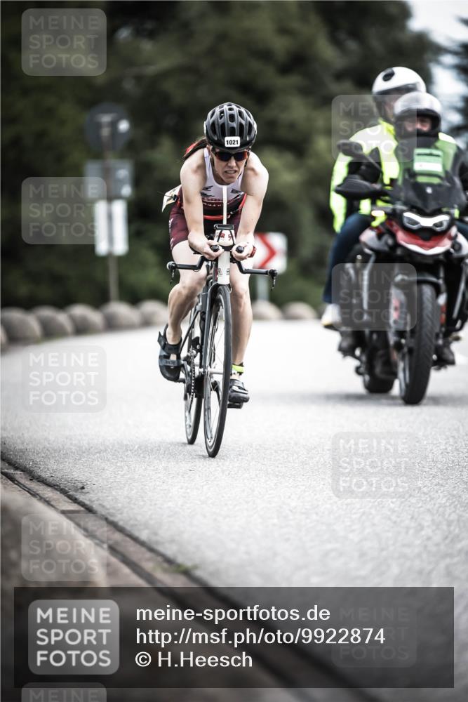 21.06.2026 - 29. Vierlanden-Triathlon H.Heesch http://msf.ph/oto/9922874 21.06.2026 12:36:17 Radfahren 1021 meine-sportfotos.de