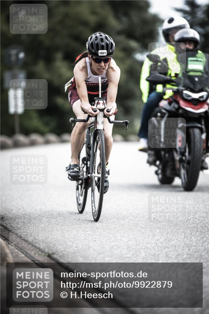 21.06.2026 - 29. Vierlanden-Triathlon H.Heesch http://msf.ph/oto/9922879 21.06.2026 12:36:18 Radfahren 1021 meine-sportfotos.de