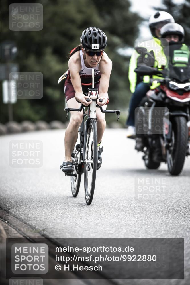 21.06.2026 - 29. Vierlanden-Triathlon H.Heesch http://msf.ph/oto/9922880 21.06.2026 12:36:18 Radfahren 11, 1021 meine-sportfotos.de