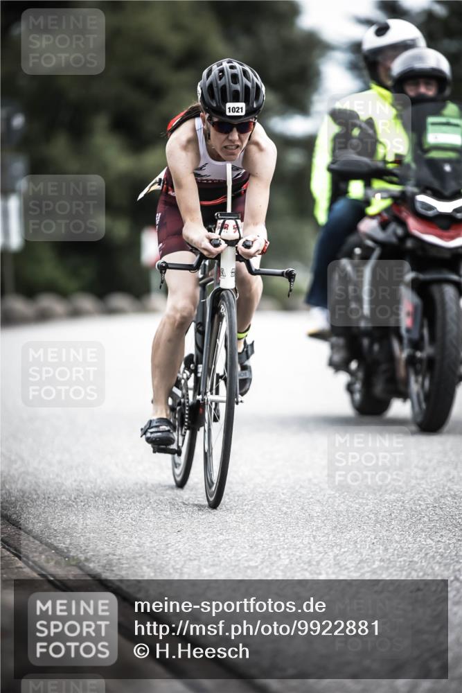 21.06.2026 - 29. Vierlanden-Triathlon H.Heesch http://msf.ph/oto/9922881 21.06.2026 12:36:18 Radfahren 1021 meine-sportfotos.de