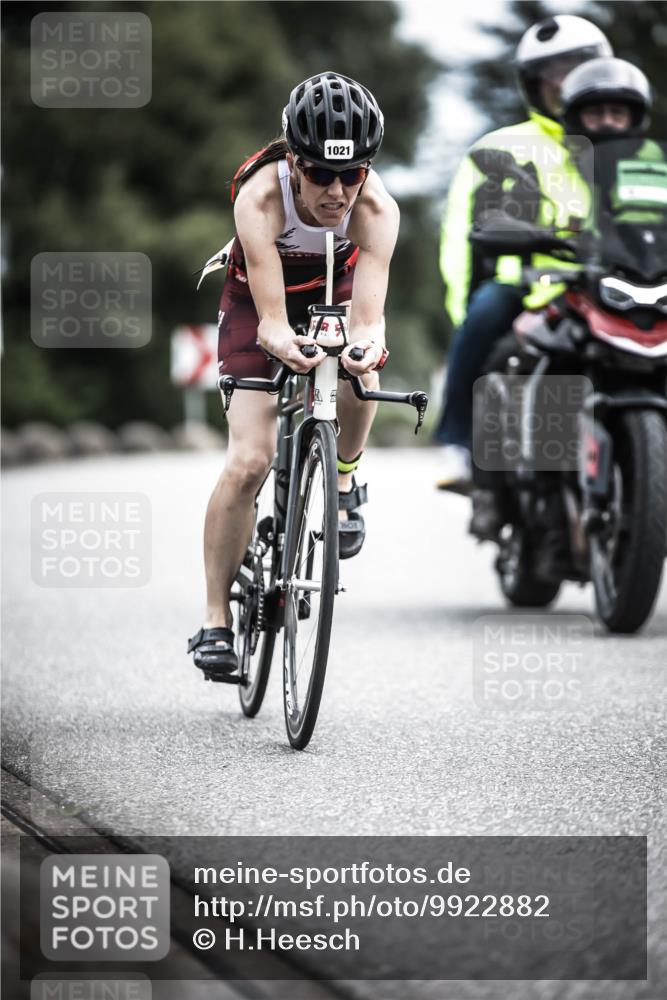 21.06.2026 - 29. Vierlanden-Triathlon H.Heesch http://msf.ph/oto/9922882 21.06.2026 12:36:18 Radfahren 1021 meine-sportfotos.de