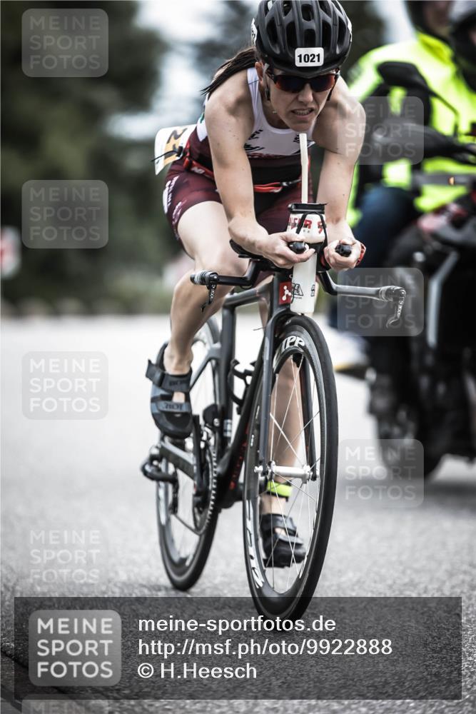 21.06.2026 - 29. Vierlanden-Triathlon H.Heesch http://msf.ph/oto/9922888 21.06.2026 12:36:18 Radfahren 1021 meine-sportfotos.de