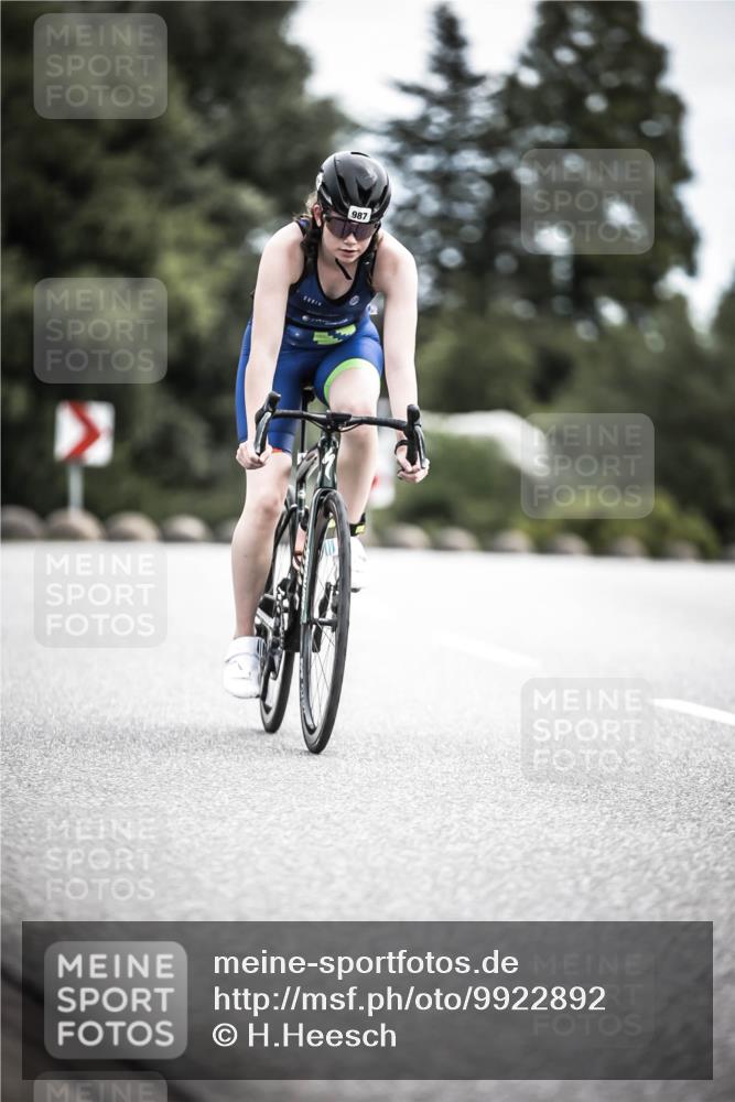 21.06.2026 - 29. Vierlanden-Triathlon H.Heesch http://msf.ph/oto/9922892 21.06.2026 12:36:43 Radfahren 987 meine-sportfotos.de