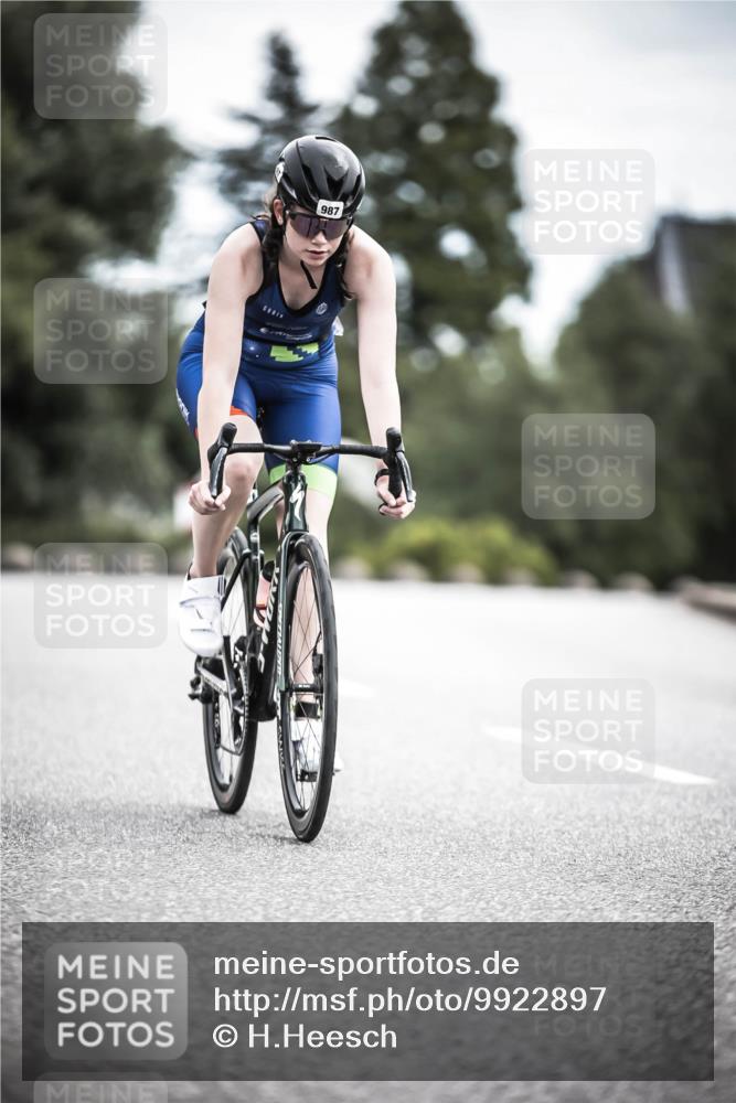 21.06.2026 - 29. Vierlanden-Triathlon H.Heesch http://msf.ph/oto/9922897 21.06.2026 12:36:44 Radfahren 987 meine-sportfotos.de