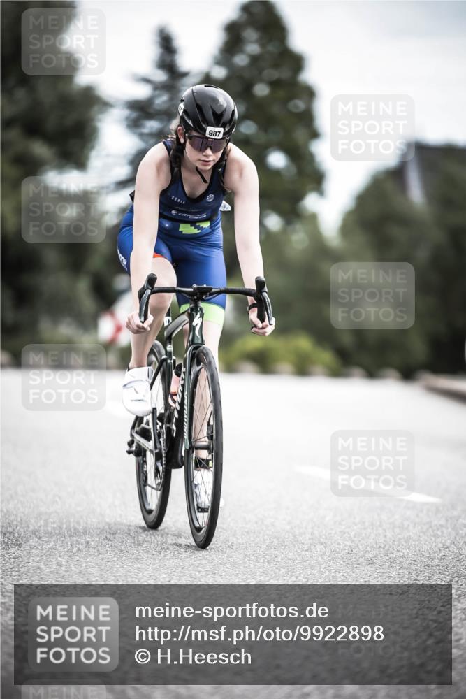 21.06.2026 - 29. Vierlanden-Triathlon H.Heesch http://msf.ph/oto/9922898 21.06.2026 12:36:44 Radfahren 987 meine-sportfotos.de