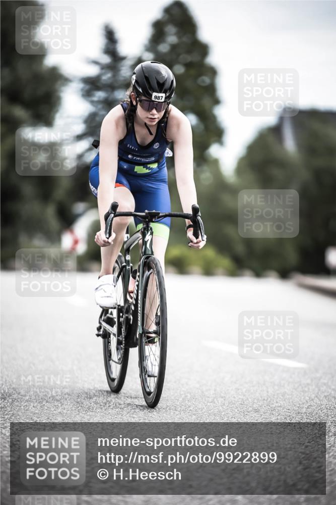 21.06.2026 - 29. Vierlanden-Triathlon H.Heesch http://msf.ph/oto/9922899 21.06.2026 12:36:44 Radfahren 987 meine-sportfotos.de