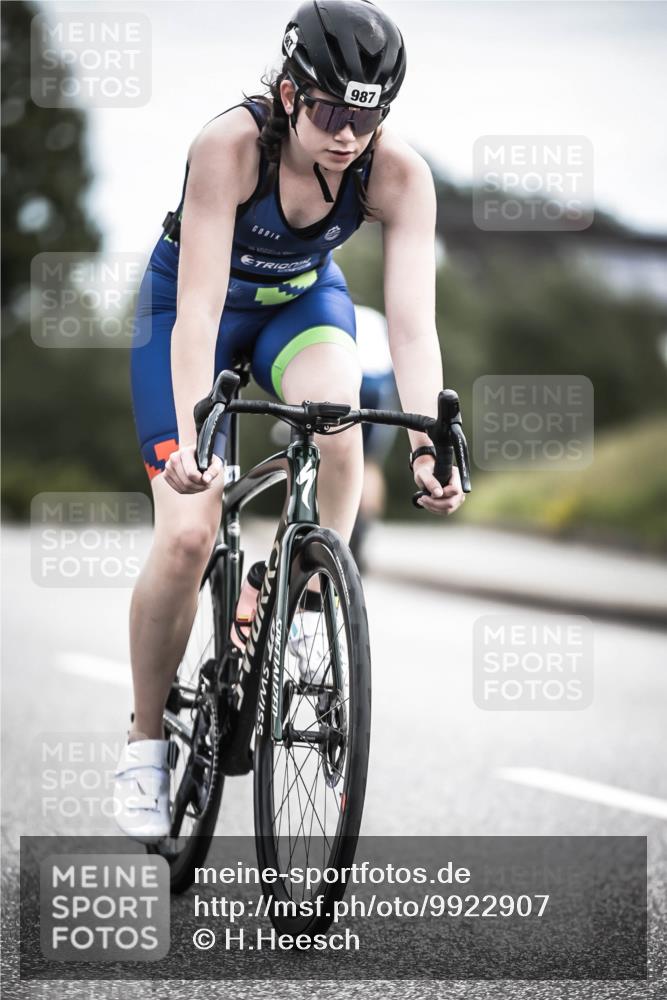 21.06.2026 - 29. Vierlanden-Triathlon H.Heesch http://msf.ph/oto/9922907 21.06.2026 12:36:44 Radfahren 987 meine-sportfotos.de