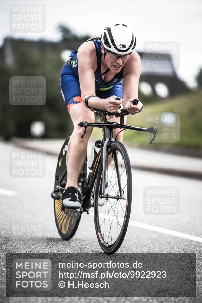 21.06.2026 - 29. Vierlanden-Triathlon H.Heesch http://msf.ph/oto/9922923 21.06.2026 12:37:09 Radfahren 986 meine-sportfotos.de