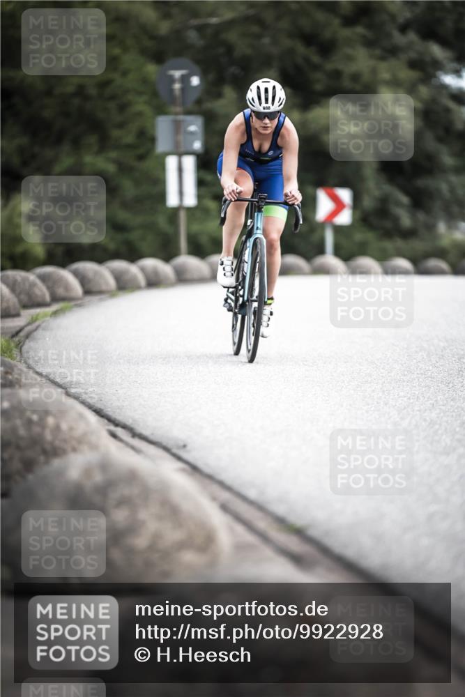 21.06.2026 - 29. Vierlanden-Triathlon H.Heesch http://msf.ph/oto/9922928 21.06.2026 12:37:20 Radfahren 988 meine-sportfotos.de