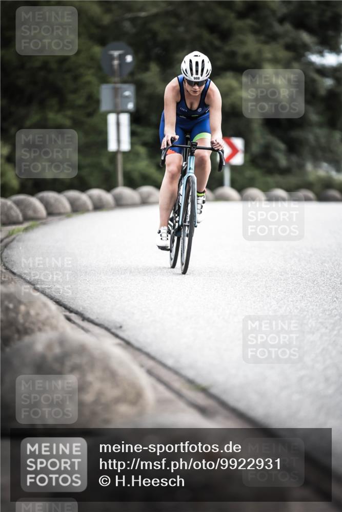 21.06.2026 - 29. Vierlanden-Triathlon H.Heesch http://msf.ph/oto/9922931 21.06.2026 12:37:20 Radfahren 11, 988 meine-sportfotos.de