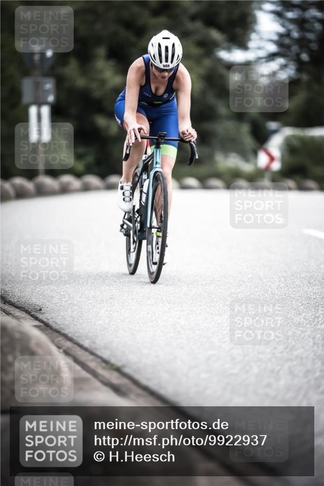 21.06.2026 - 29. Vierlanden-Triathlon H.Heesch http://msf.ph/oto/9922937 21.06.2026 12:37:21 Radfahren 988 meine-sportfotos.de
