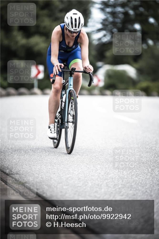 21.06.2026 - 29. Vierlanden-Triathlon H.Heesch http://msf.ph/oto/9922942 21.06.2026 12:37:21 Radfahren 988 meine-sportfotos.de