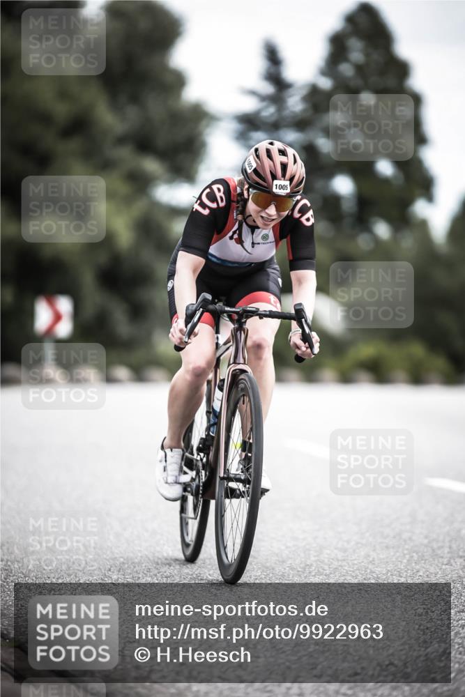 21.06.2026 - 29. Vierlanden-Triathlon H.Heesch http://msf.ph/oto/9922963 21.06.2026 12:39:20 Radfahren 1005 meine-sportfotos.de