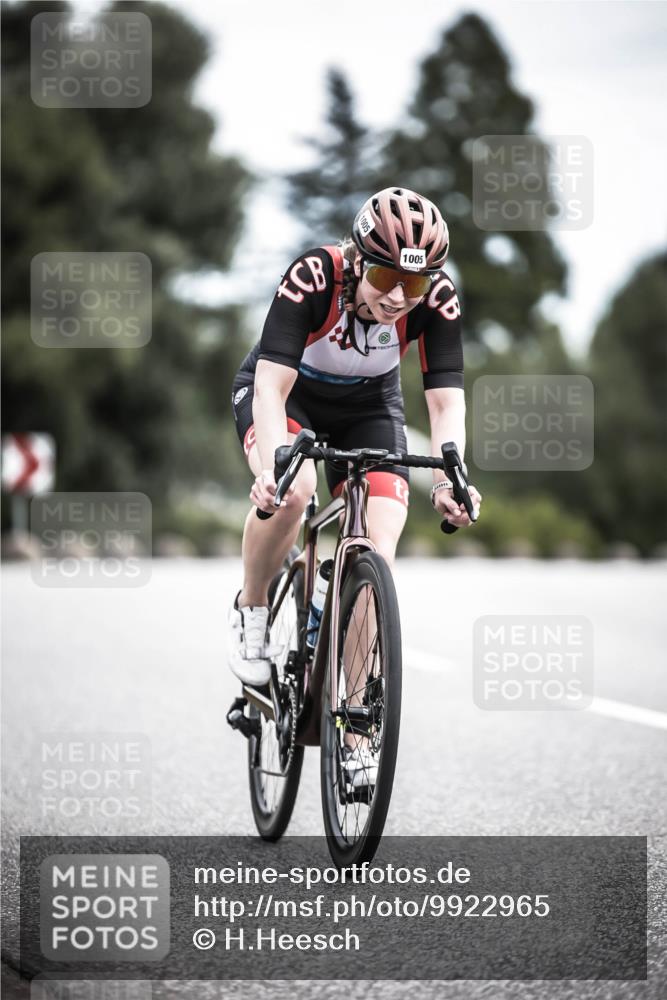 21.06.2026 - 29. Vierlanden-Triathlon H.Heesch http://msf.ph/oto/9922965 21.06.2026 12:39:20 Radfahren 1005, 1005 meine-sportfotos.de