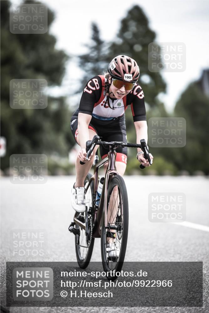 21.06.2026 - 29. Vierlanden-Triathlon H.Heesch http://msf.ph/oto/9922966 21.06.2026 12:39:20 Radfahren 005, 1005 meine-sportfotos.de