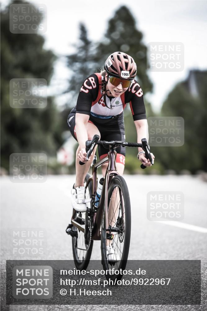 21.06.2026 - 29. Vierlanden-Triathlon H.Heesch http://msf.ph/oto/9922967 21.06.2026 12:39:20 Radfahren 1005, 1005 meine-sportfotos.de