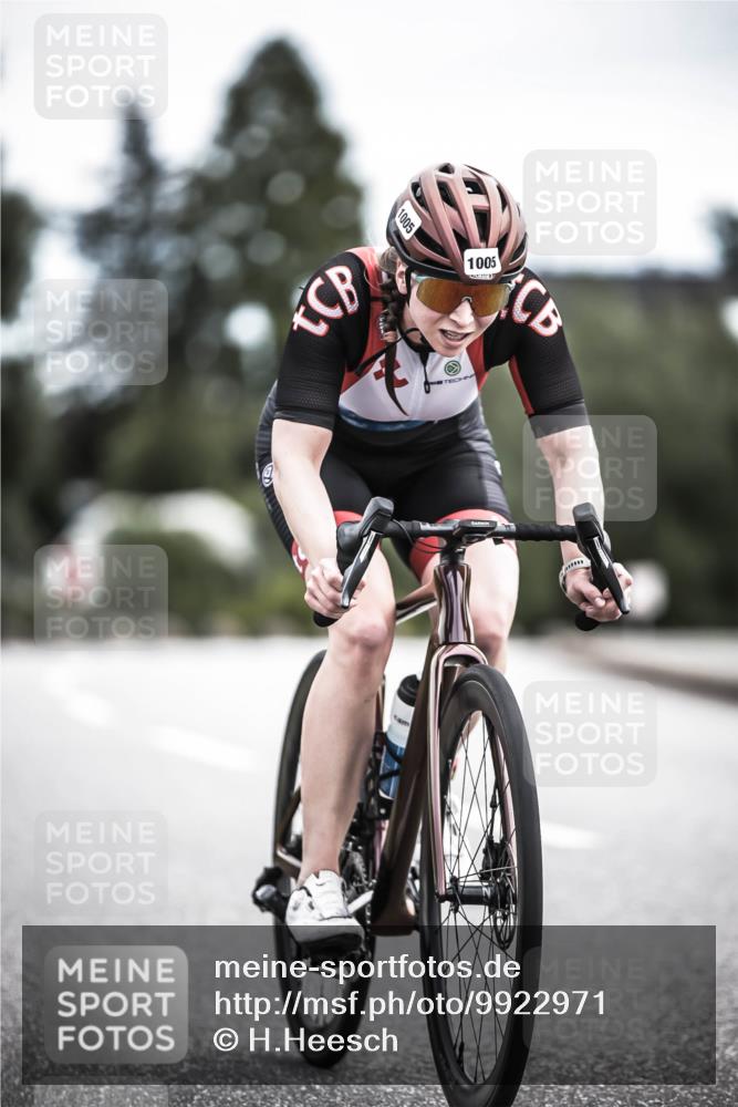 21.06.2026 - 29. Vierlanden-Triathlon H.Heesch http://msf.ph/oto/9922971 21.06.2026 12:39:21 Radfahren 1005, 1005 meine-sportfotos.de
