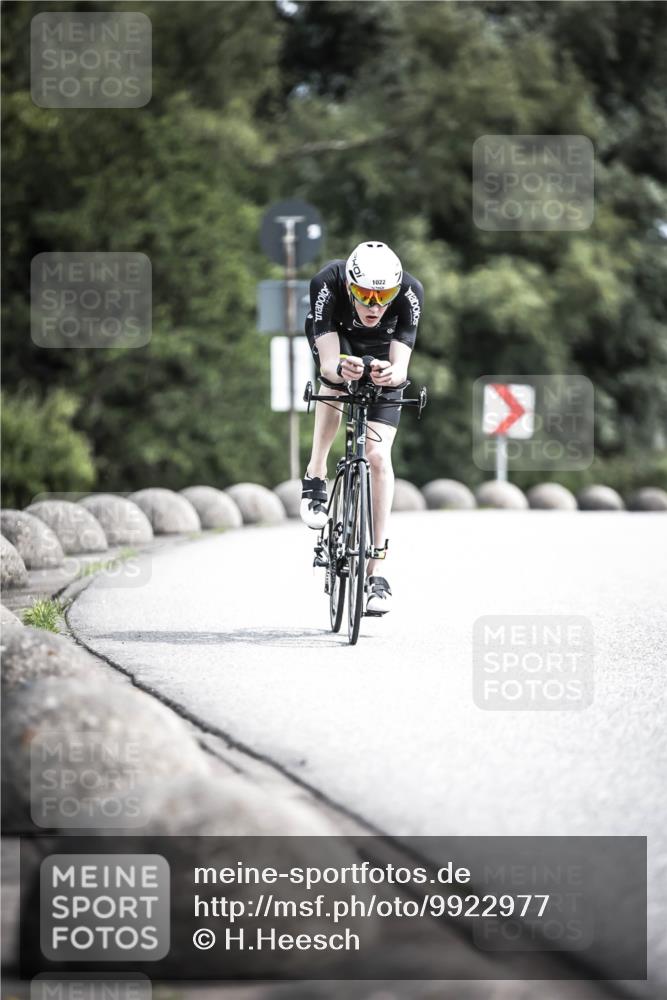 21.06.2026 - 29. Vierlanden-Triathlon H.Heesch http://msf.ph/oto/9922977 21.06.2026 13:02:03 Radfahren 1022 meine-sportfotos.de
