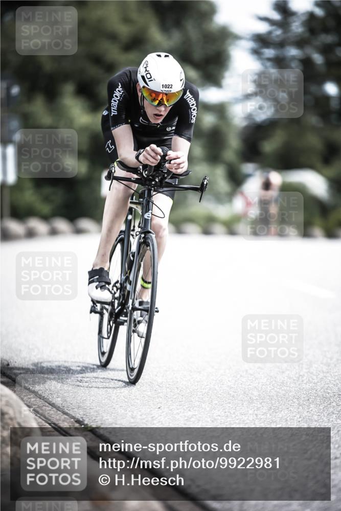 21.06.2026 - 29. Vierlanden-Triathlon H.Heesch http://msf.ph/oto/9922981 21.06.2026 13:02:03 Radfahren 1022, 01 meine-sportfotos.de