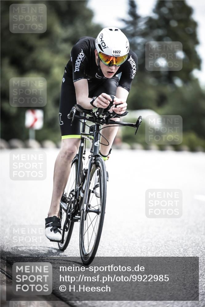 21.06.2026 - 29. Vierlanden-Triathlon H.Heesch http://msf.ph/oto/9922985 21.06.2026 13:02:04 Radfahren 1022 meine-sportfotos.de