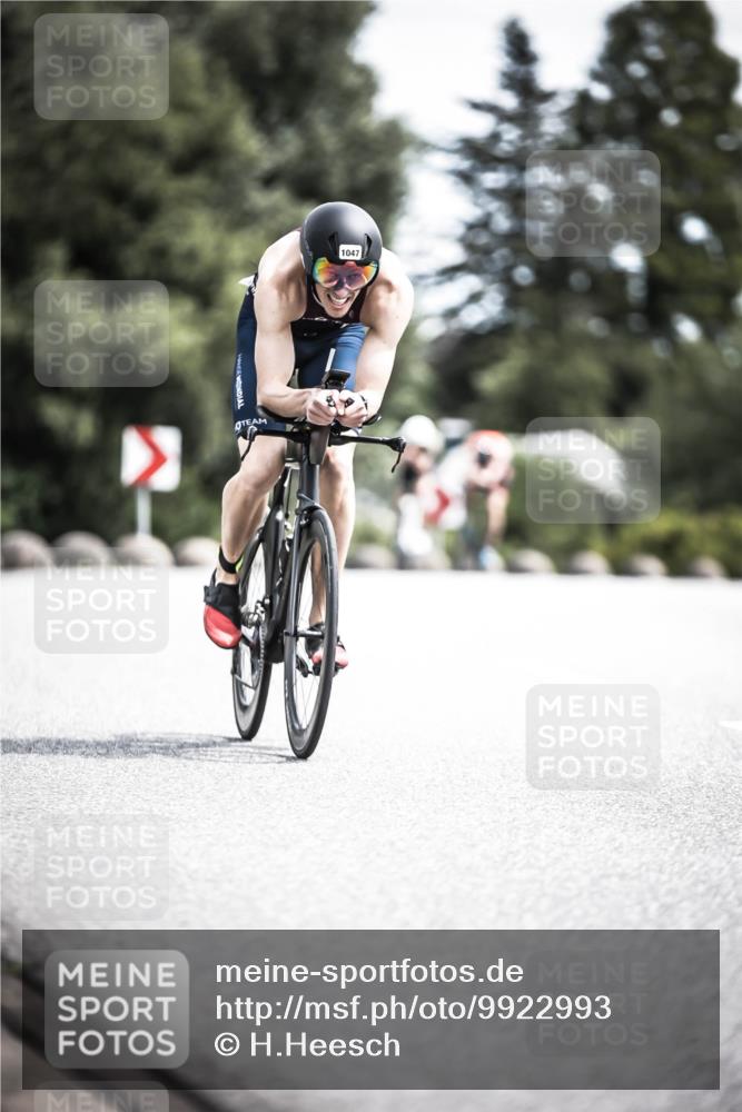 21.06.2026 - 29. Vierlanden-Triathlon H.Heesch http://msf.ph/oto/9922993 21.06.2026 13:02:08 Radfahren 1047 meine-sportfotos.de