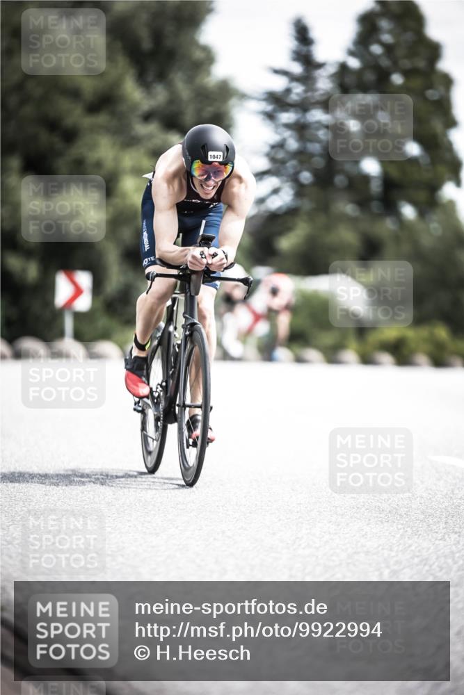 21.06.2026 - 29. Vierlanden-Triathlon H.Heesch http://msf.ph/oto/9922994 21.06.2026 13:02:08 Radfahren 1047 meine-sportfotos.de