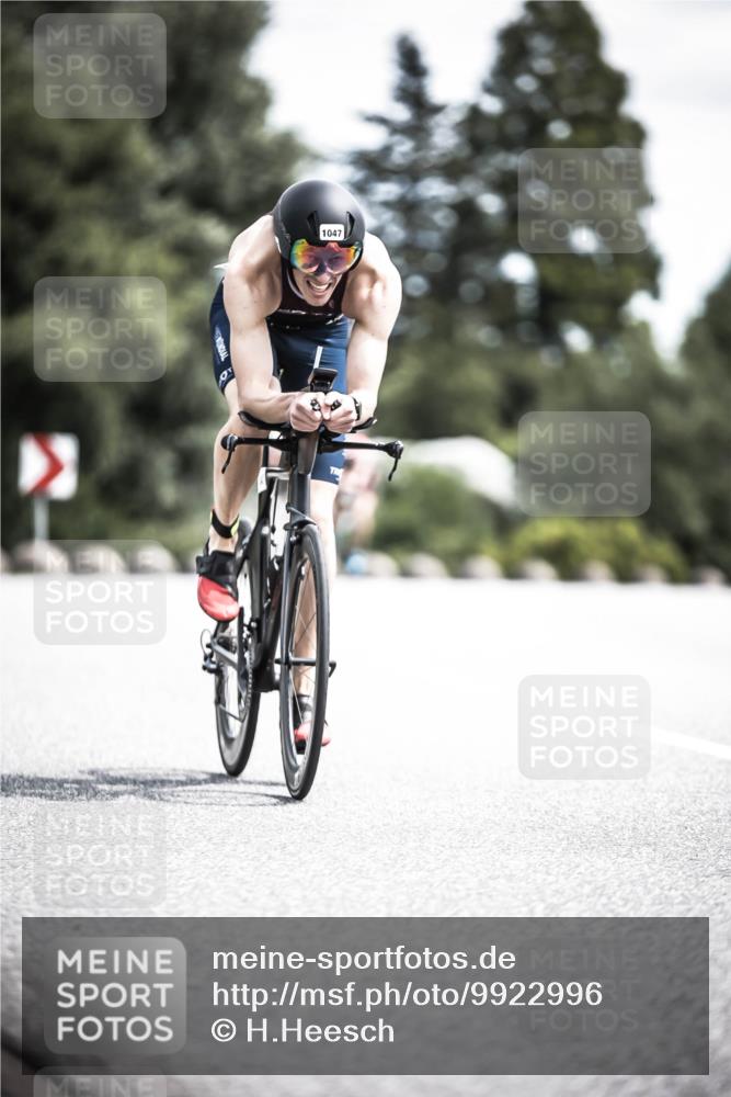 21.06.2026 - 29. Vierlanden-Triathlon H.Heesch http://msf.ph/oto/9922996 21.06.2026 13:02:08 Radfahren 1047 meine-sportfotos.de