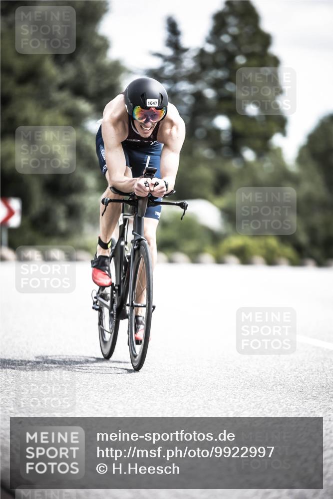 21.06.2026 - 29. Vierlanden-Triathlon H.Heesch http://msf.ph/oto/9922997 21.06.2026 13:02:08 Radfahren 1047 meine-sportfotos.de