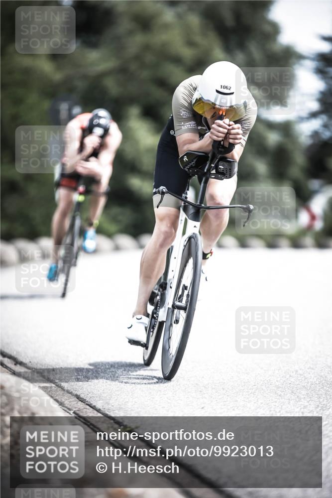 21.06.2026 - 29. Vierlanden-Triathlon H.Heesch http://msf.ph/oto/9923013 21.06.2026 13:02:11 Radfahren 1062 meine-sportfotos.de