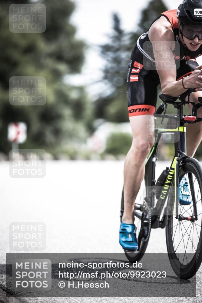 21.06.2026 - 29. Vierlanden-Triathlon H.Heesch http://msf.ph/oto/9923023 21.06.2026 13:02:13 Radfahren 108 meine-sportfotos.de