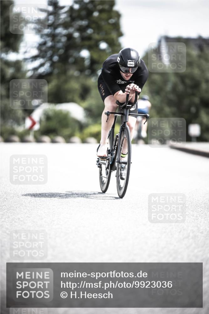 21.06.2026 - 29. Vierlanden-Triathlon H.Heesch http://msf.ph/oto/9923036 21.06.2026 13:02:18 Radfahren 1040 meine-sportfotos.de