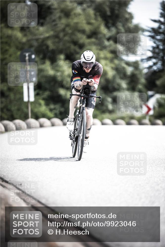 21.06.2026 - 29. Vierlanden-Triathlon H.Heesch http://msf.ph/oto/9923046 21.06.2026 13:02:20 Radfahren 1080 meine-sportfotos.de