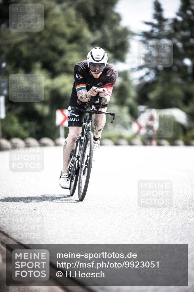21.06.2026 - 29. Vierlanden-Triathlon H.Heesch http://msf.ph/oto/9923051 21.06.2026 13:02:20 Radfahren 1080 meine-sportfotos.de