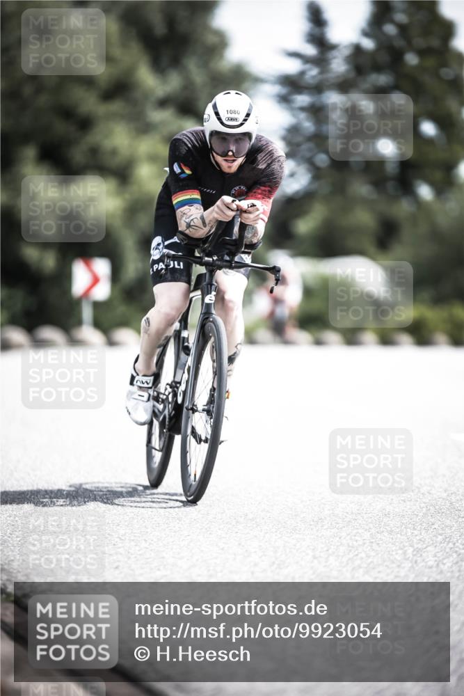 21.06.2026 - 29. Vierlanden-Triathlon H.Heesch http://msf.ph/oto/9923054 21.06.2026 13:02:21 Radfahren 1080 meine-sportfotos.de